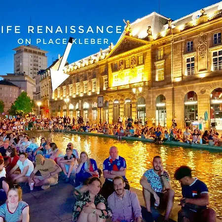 Daire Life Renaissance - New Concept - Place Kleber *